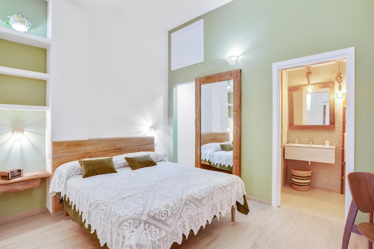 Madame Bari' Suite Apt In The Heart Of Bari Buitenkant foto