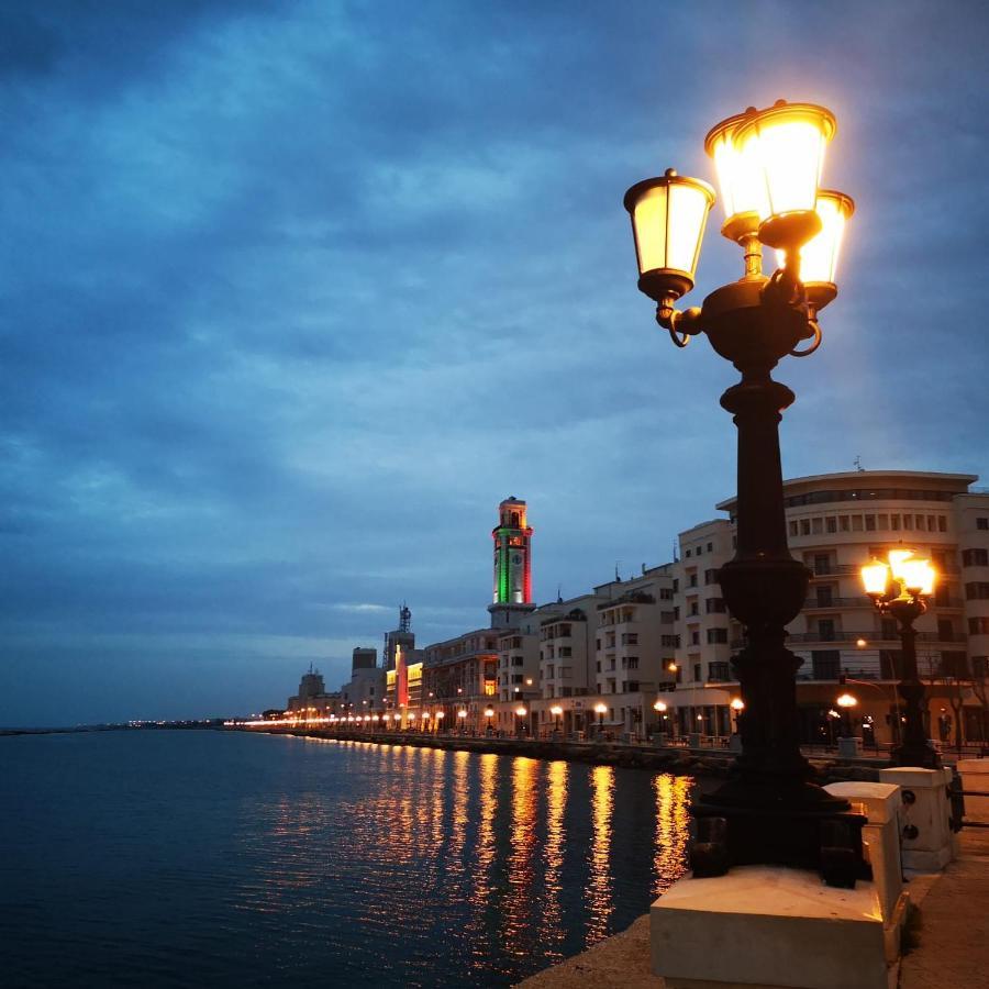 Madame Bari' Suite Apt In The Heart Of Bari Buitenkant foto